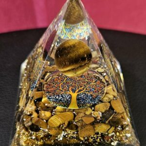 Pyramide Orgone Oeil de Tigre et Arbre de Vie